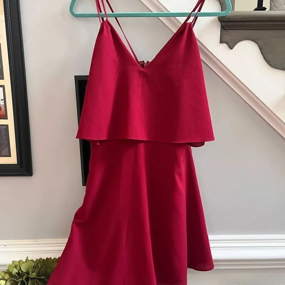 Ali & Jay Burgundy Tiered Spaghetti Strap A-Line Mini Dress sz M
